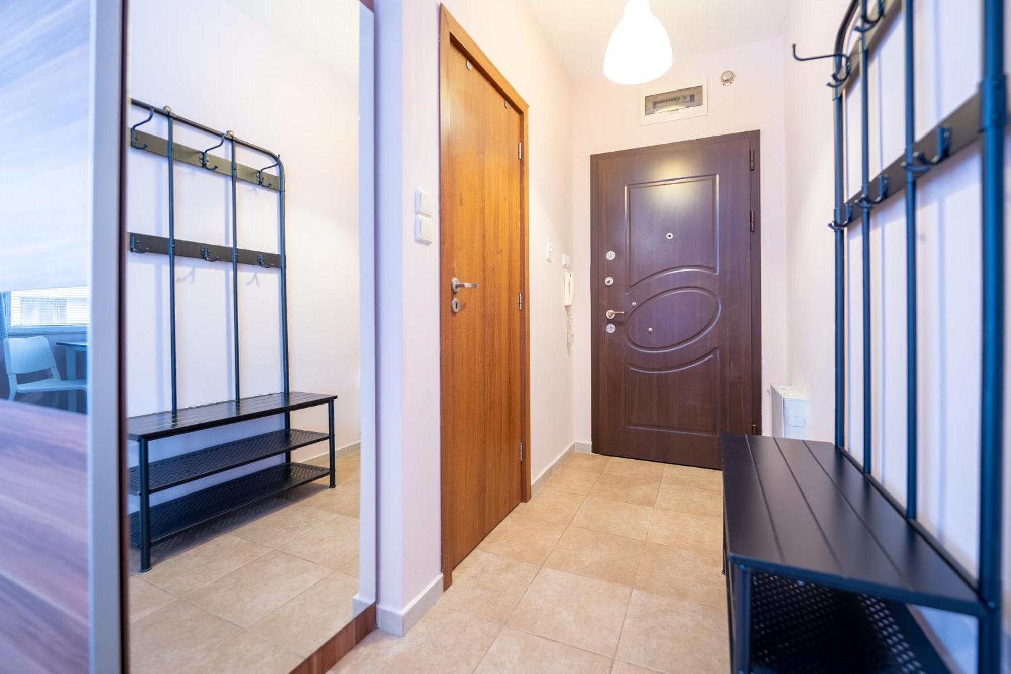 Lovely Apartment In Studentski Grad صوفيا المظهر الخارجي الصورة